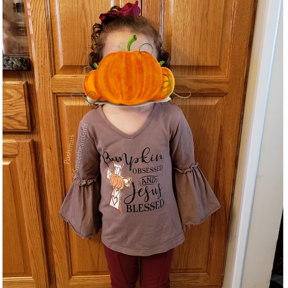Pumpkin/ Jesus blessed Top - Picture 1 of 13